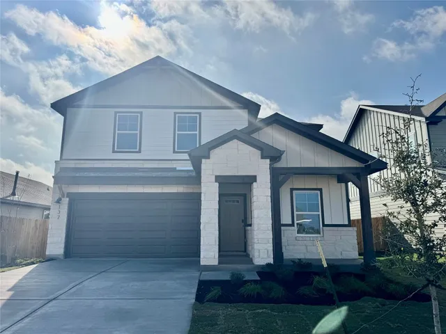 $399,990 | 137 Boondoggle Ridge, Cedar Creek, TX 78612