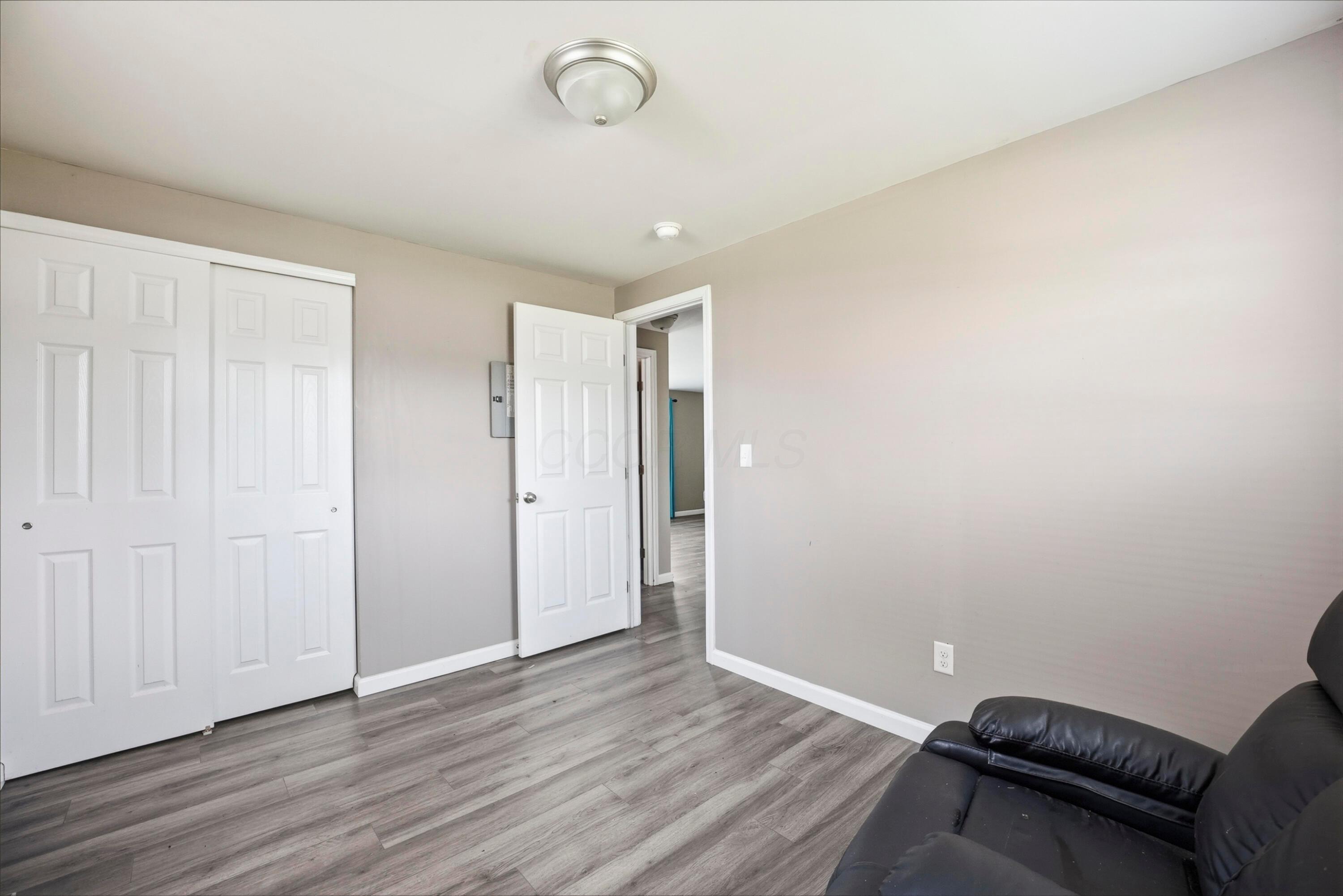 441-447 Barnett Road Columbus, OH 43213 - Photo 8 of 22 5