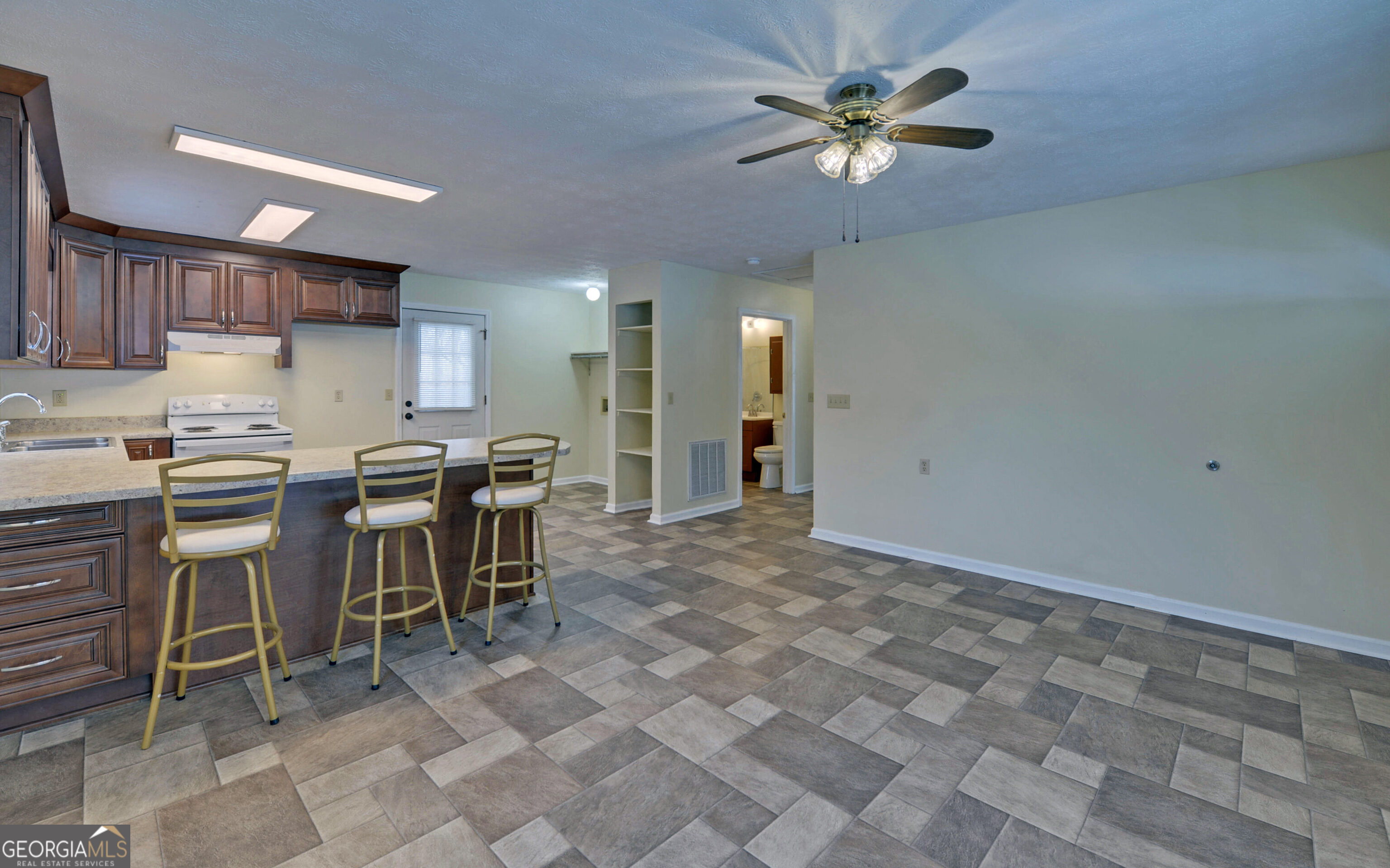 337 Rock Creek Road Toccoa, GA 30577 - Photo 5 of 25