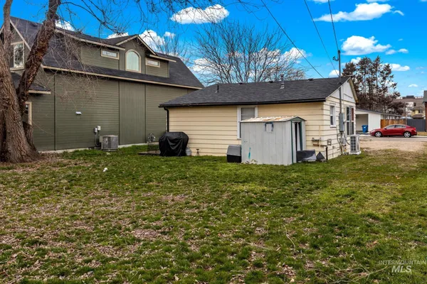 $389,000 | 2715 West Woodlawn Avenue, Boise, ID 83702