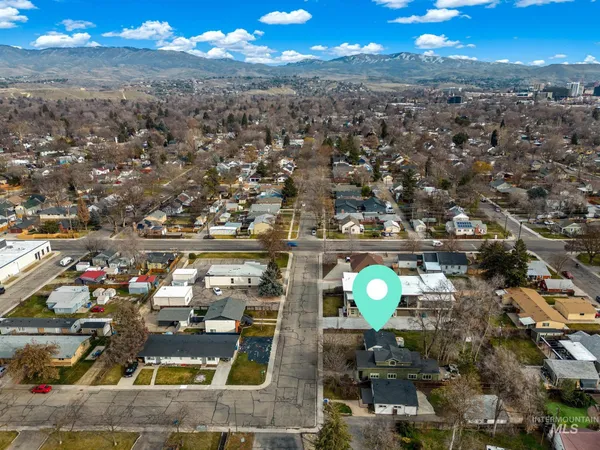 $389,000 | 2715 West Woodlawn Avenue, Boise, ID 83702