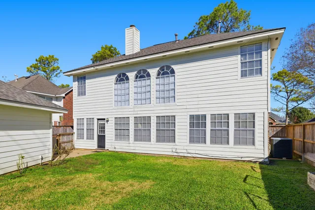 $2,150 | 6734 Flowermound Drive, Sugar Land, TX 77479