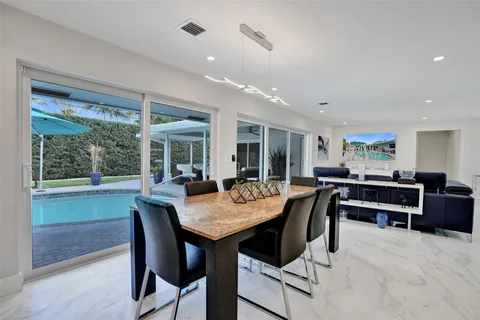 $1,250,000 | 4104 Northeast 21st Avenue, Fort Lauderdale, FL 33308