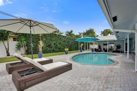 $1,250,000 | 4104 Northeast 21st Avenue, Fort Lauderdale, FL 33308