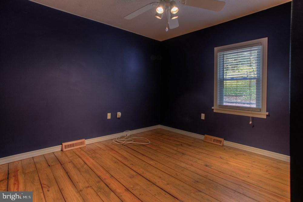 2794 Church Road Elizabethtown, PA 17022 - Photo 13 of 20 Gallery Image 13