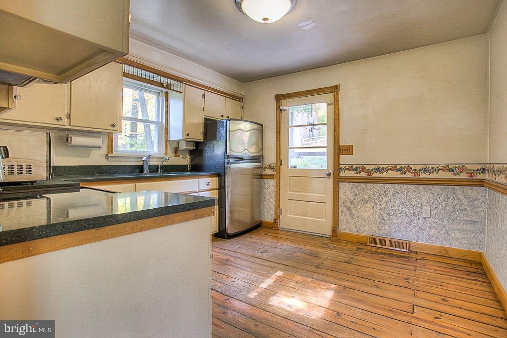 2794 Church Road Elizabethtown, PA 17022 - Photo 9 of 20 Gallery Image 9