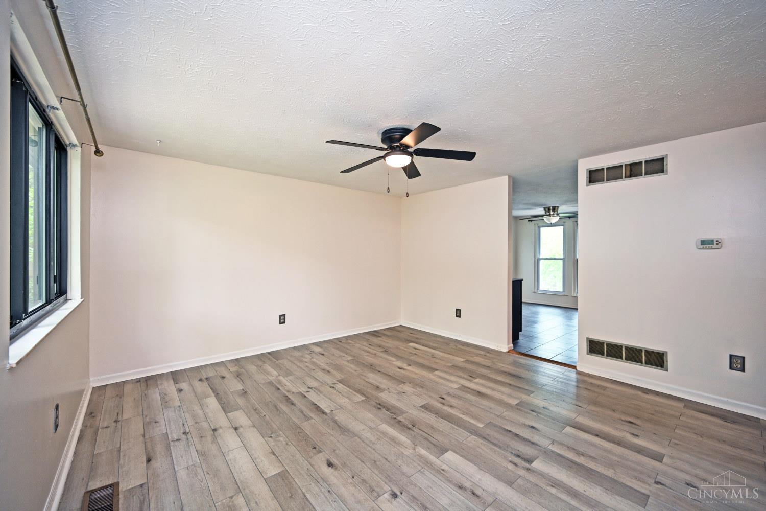 2602 Hunt Road Reading, OH 45236 - Photo 6 of 49 Gallery Image 6