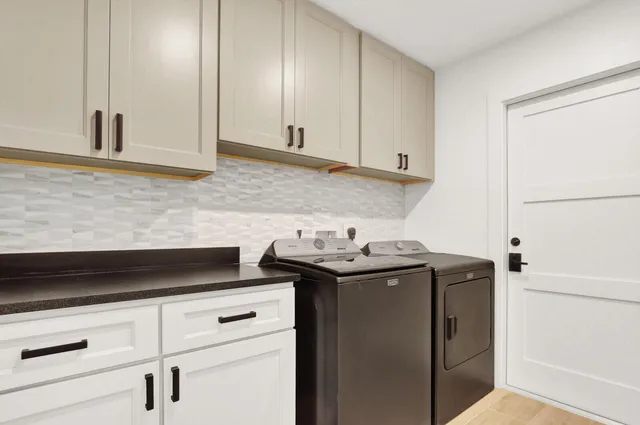 $1,220,000 | 246 Ridge Road, Jupiter, FL 33477