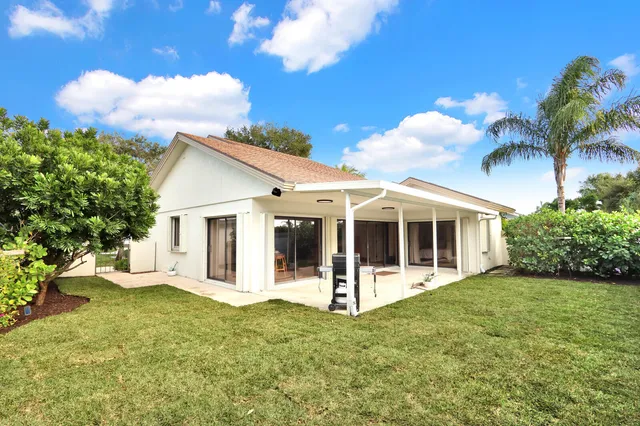 $1,220,000 | 246 Ridge Road, Jupiter, FL 33477