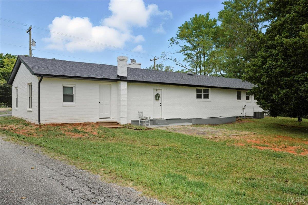 164 Glade Road Madison Heights, VA 24572 - Photo 27 of 35 Gallery Image 27