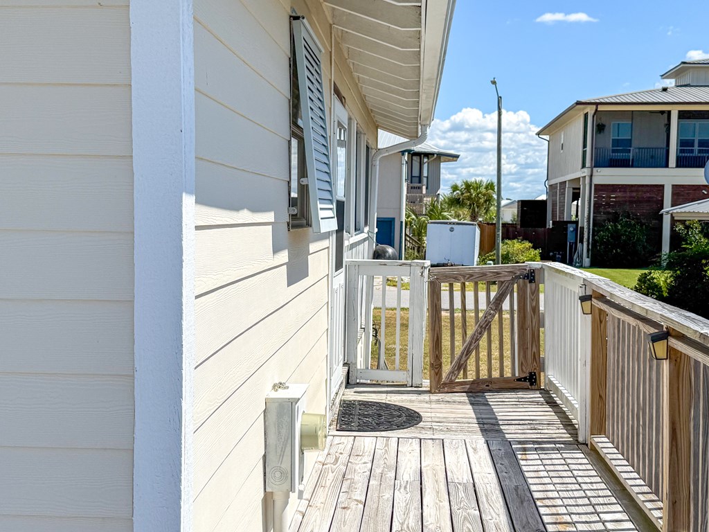 243 Nannook Road Mexico Beach, FL 32456 - Photo 8 of 39