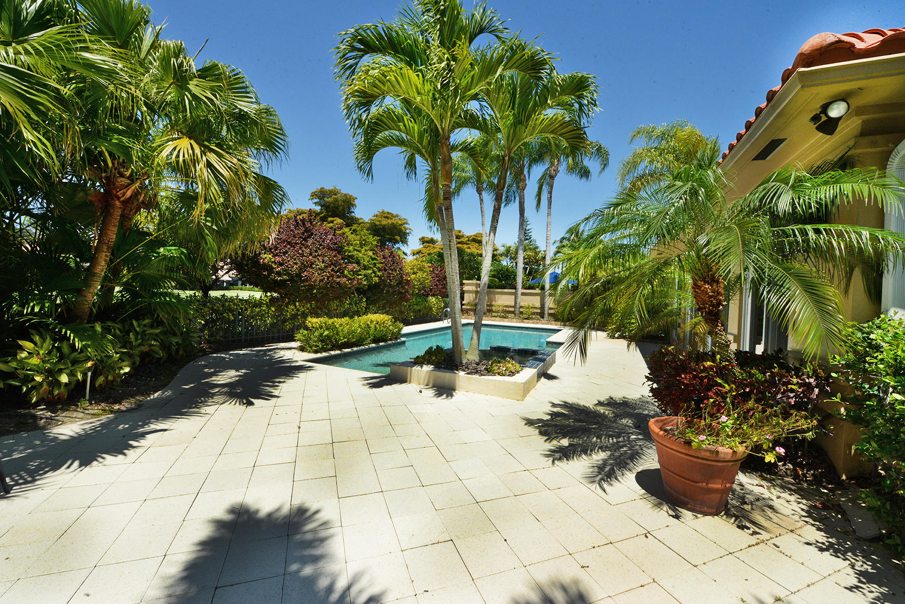 21323 Harrow Court Boca Raton, FL 33433 - Photo 3 of 31 DSC_8434A