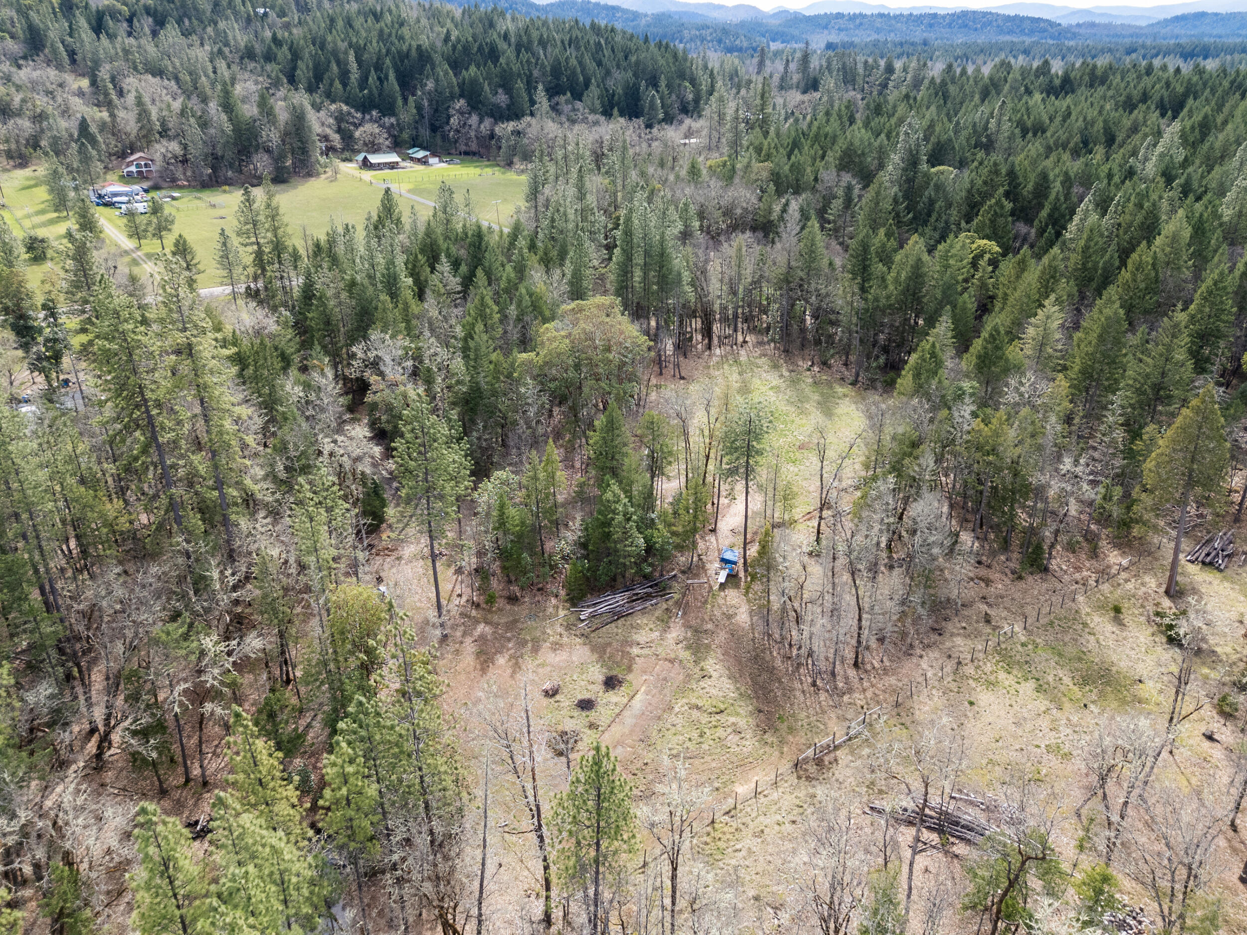522 Jackadel Lane Cave Junction, OR 97523 - Photo 15 of 22 522 jackadel ln, cave junction, or 97523