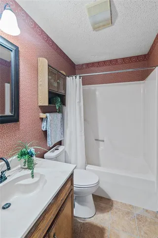 $1,700 | 2526 Downs Circle, Bossier City, LA 71111