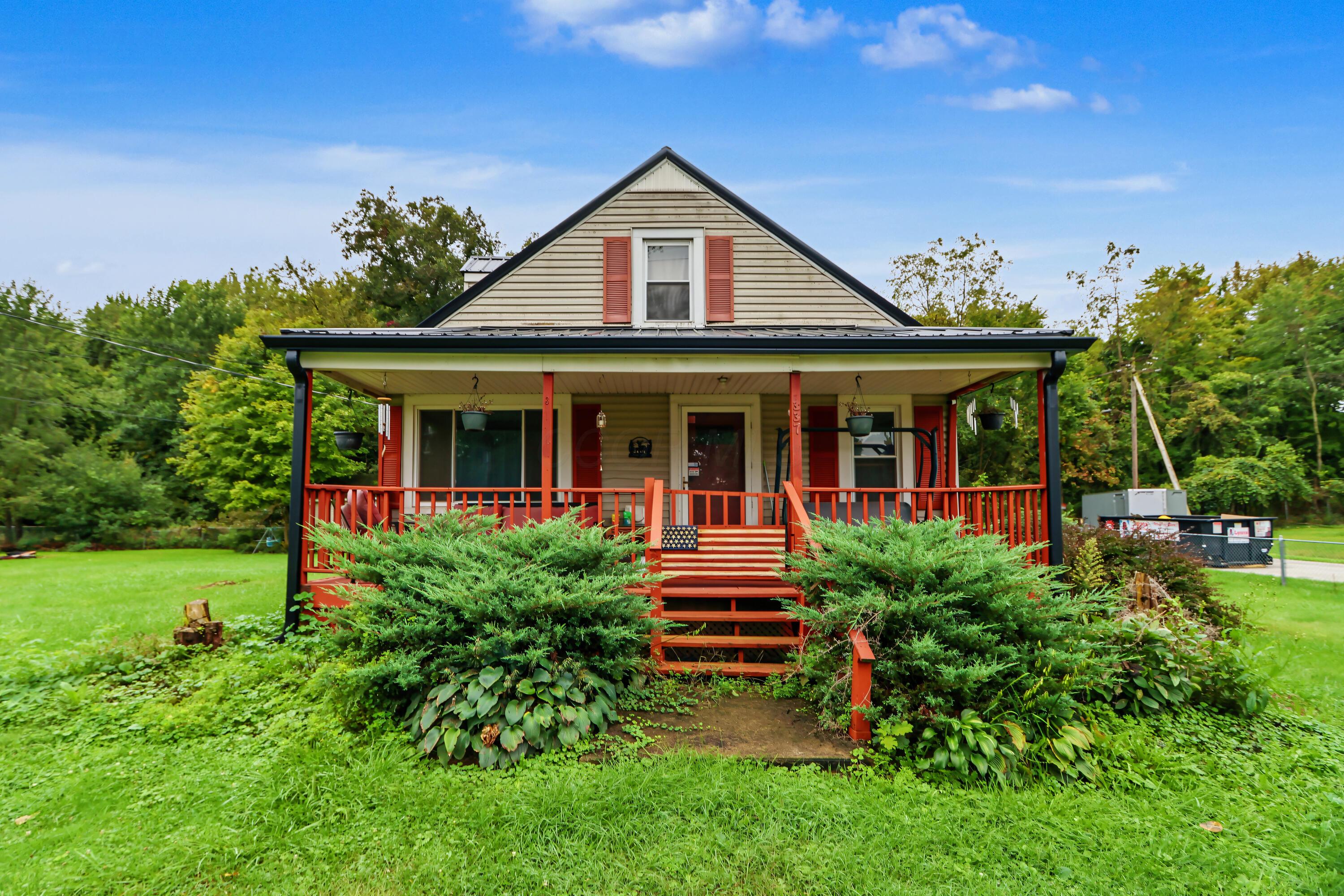 337 Pomerene Road Mansfield, OH 44906 - Photo 2 of 30 2A5A9811