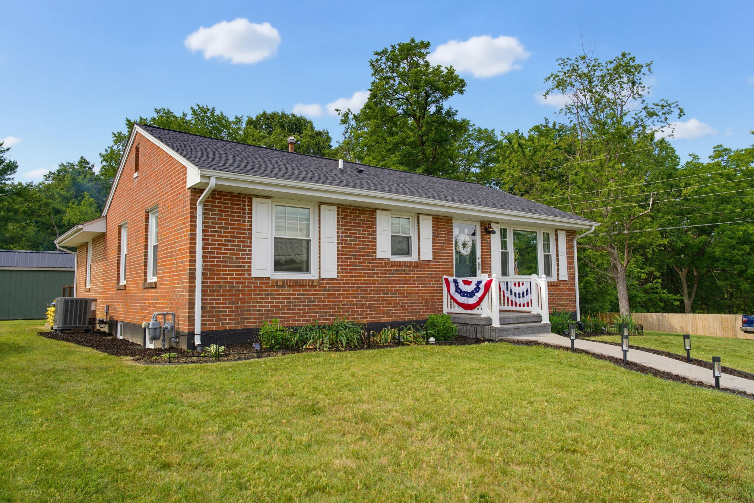 2412 Park Hill Road Staunton, VA 24401 - Photo 18 of 60