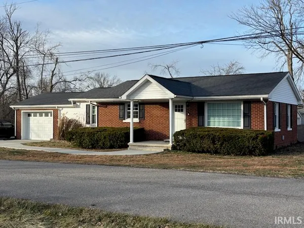 $299,500 | 7044 Abell Lane, Newburgh, IN 47630