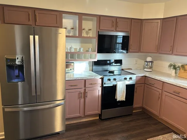 $315,000 | 7044 Abell Lane, Newburgh, IN 47630