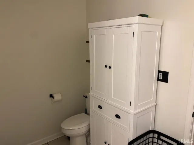 $315,000 | 7044 Abell Lane, Newburgh, IN 47630