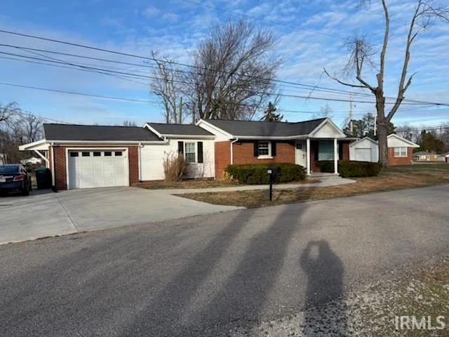 $315,000 | 7044 Abell Lane, Newburgh, IN 47630