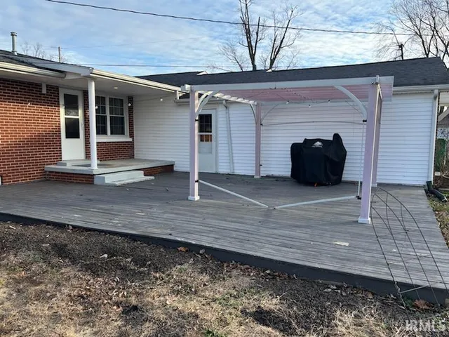 $315,000 | 7044 Abell Lane, Newburgh, IN 47630