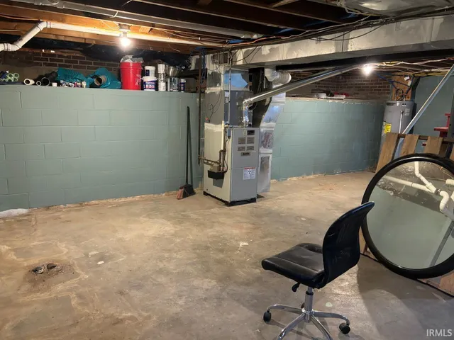 $315,000 | 7044 Abell Lane, Newburgh, IN 47630