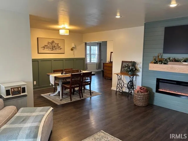 $315,000 | 7044 Abell Lane, Newburgh, IN 47630