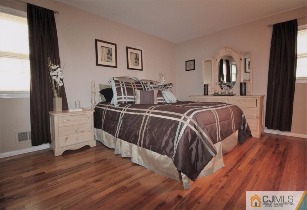 874 Fox Meadow Road North Brunswick, NJ 08902 - Photo 10 of 15 Gallery Image 10