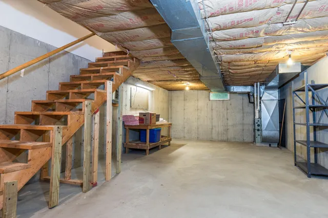 $339,500 | 8 Montrose Drive, Unit 8, Stratham, NH 03885