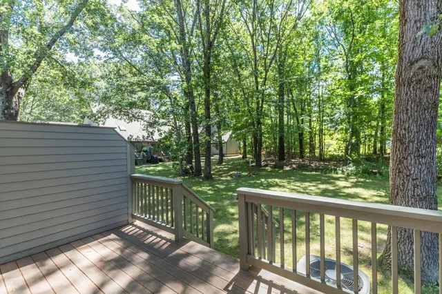 $339,500 | 8 Montrose Drive, Unit 8, Stratham, NH 03885