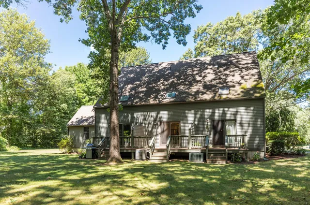 $339,500 | 8 Montrose Drive, Unit 8, Stratham, NH 03885