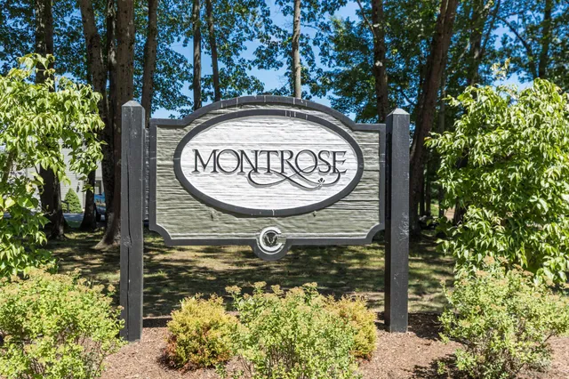 $339,500 | 8 Montrose Drive, Unit 8, Stratham, NH 03885