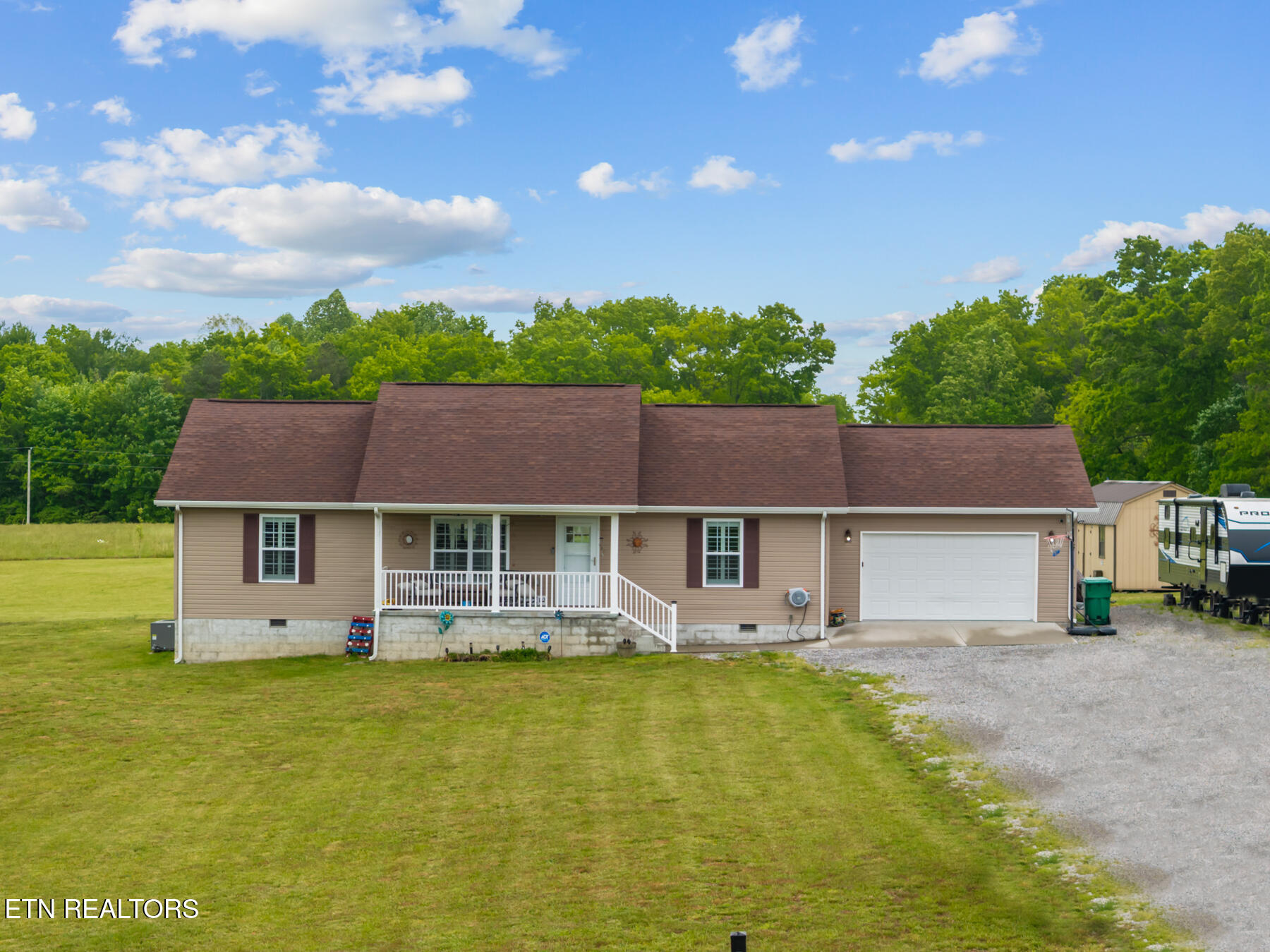 233 Georgee Road Jamestown, TN 38556 - Photo 9 of 43 DJI_20260506132432_0340_D