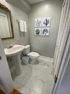 198 Somerset Bridge Road, Unit 131 Santa Rosa Beach, FL 32459 - Photo 10 of 21 Bungalows Powder Room