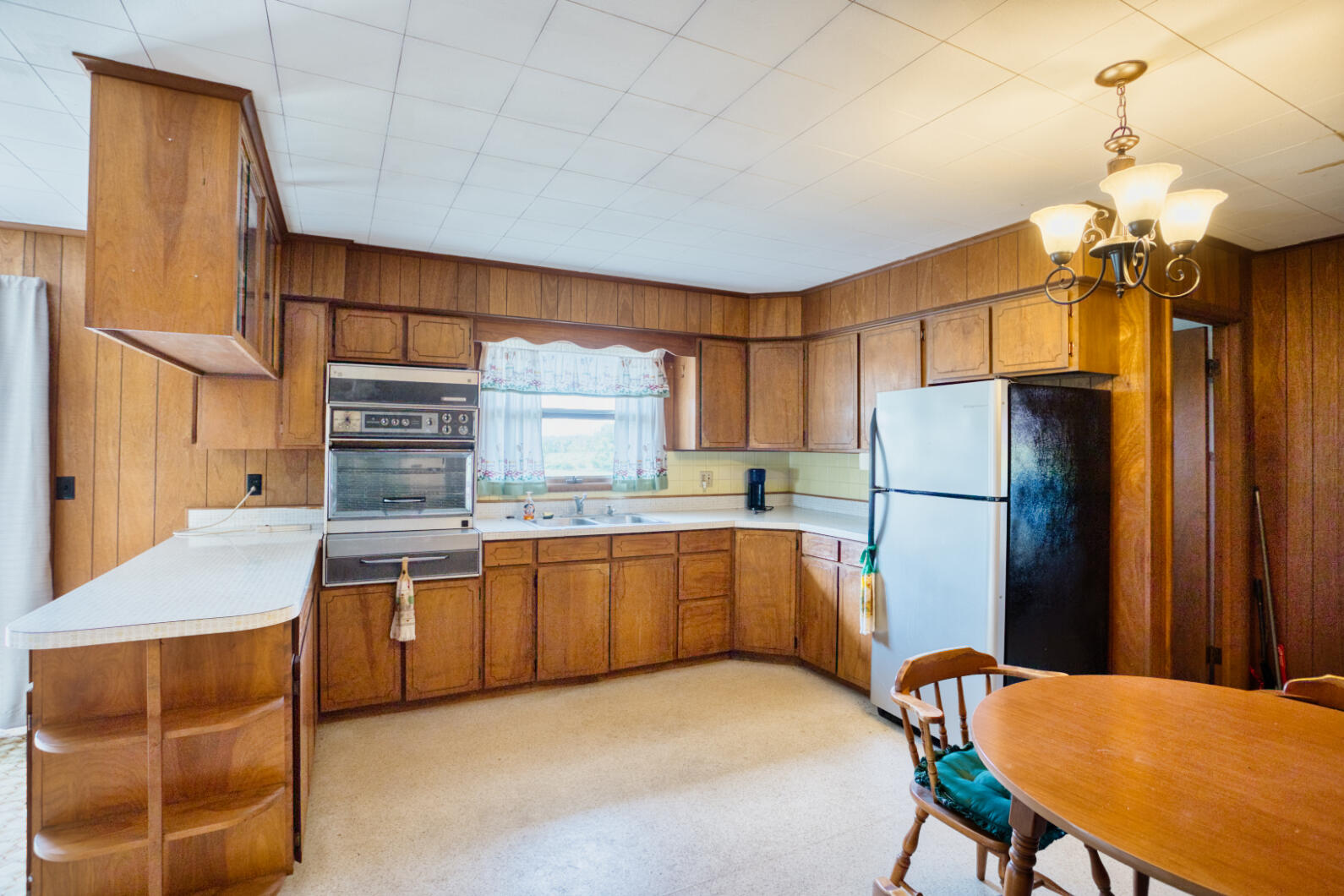 2376 Waldron Road North Adams, MI 49262 - Photo 12 of 31 0N0A6259_HDR