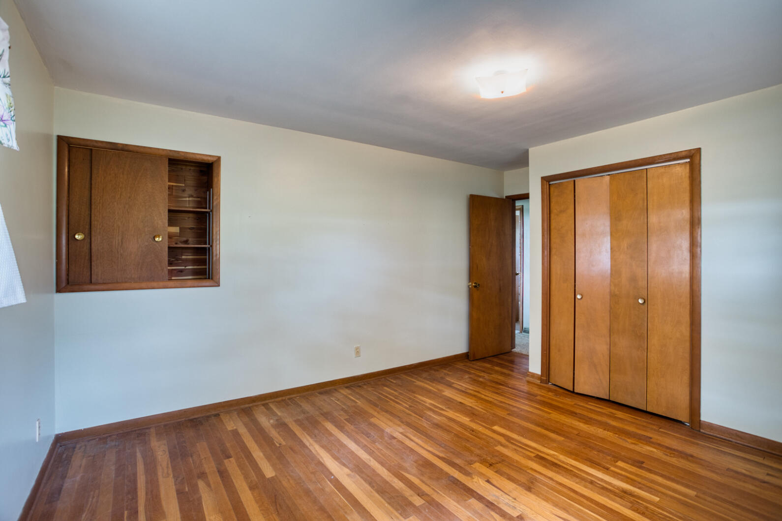 2376 Waldron Road North Adams, MI 49262 - Photo 18 of 31 0N0A6285_HDR 2