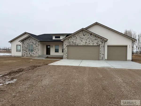 $669,000 | 864 East 1200 North, Shelley, ID 83274