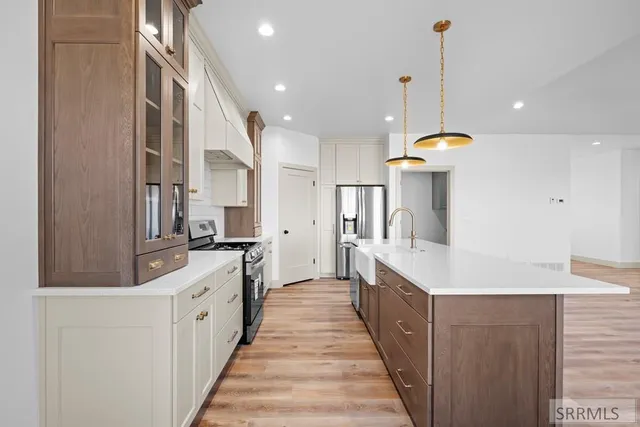 $679,000 | 864 East 1200 North, Shelley, ID 83274