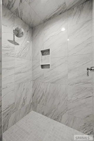 $679,000 | 864 East 1200 North, Shelley, ID 83274