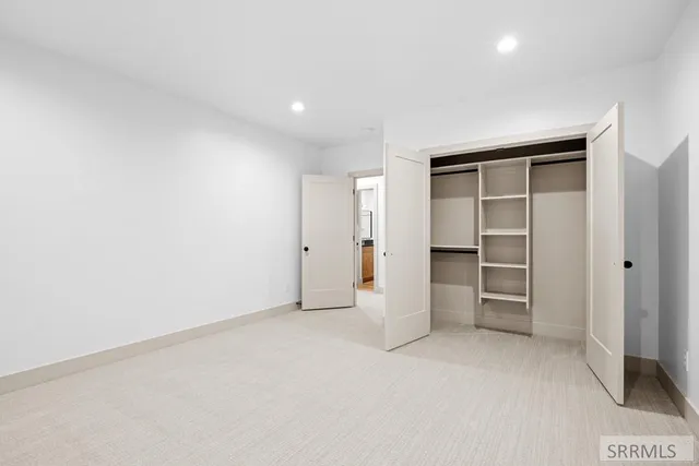 $679,000 | 864 East 1200 North, Shelley, ID 83274