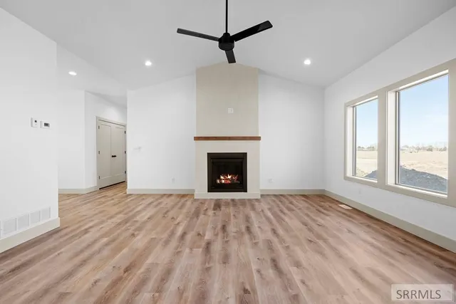 $679,000 | 864 East 1200 North, Shelley, ID 83274