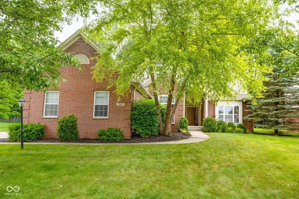 $775,000 | 1268 Sullivans Ridge, Zionsville, IN 46077
