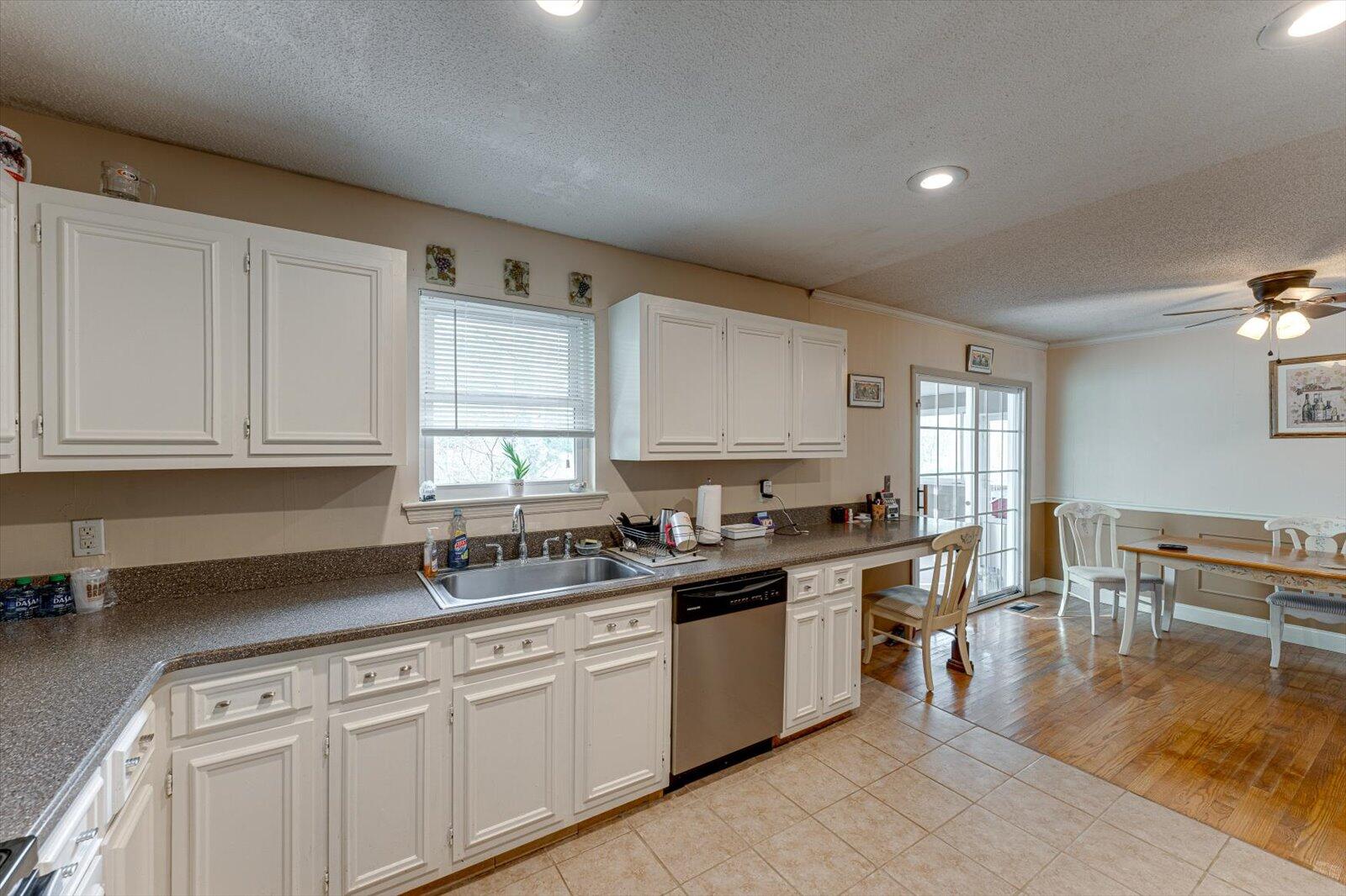274 Belree Road Wildwood, GA 30757 - Photo 8 of 29 Kitchen