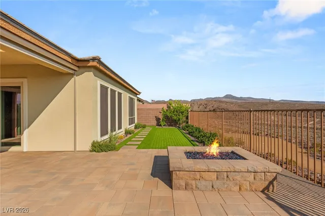 $1,199,000 | 2069 Alto Vista Drive, Henderson, NV 89052