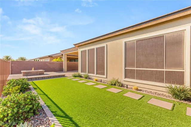 $1,199,000 | 2069 Alto Vista Drive, Henderson, NV 89052