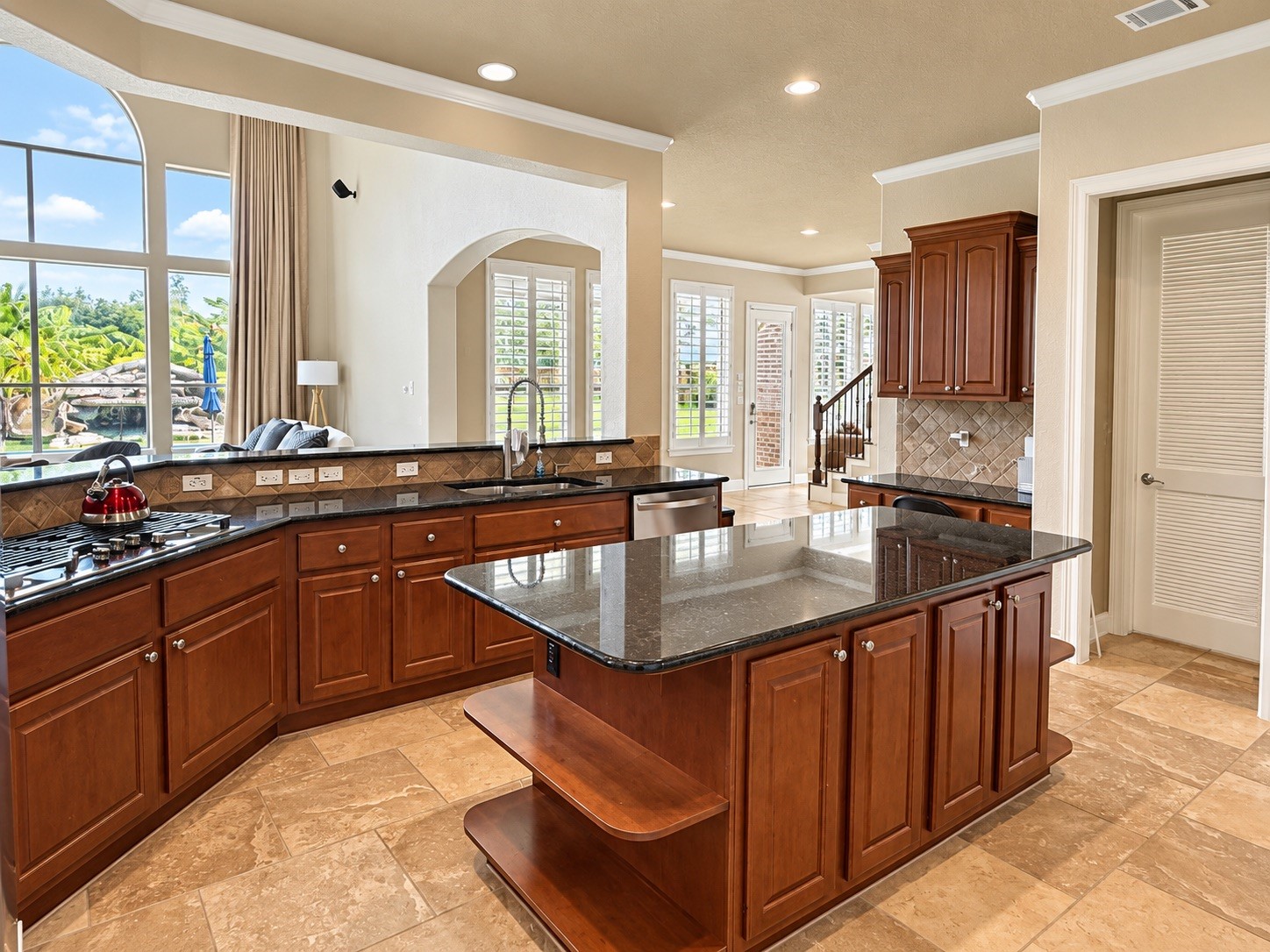 7 Compton Manor Drive Spring, TX 77379 - Photo 5 of 28 Gallery Image 5