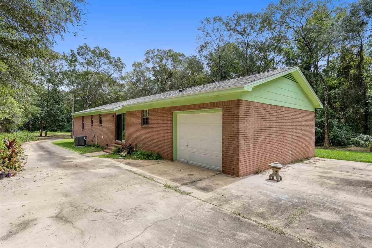105 San Carlos Road Cantonment, FL 32533 - Photo 24 of 33 Plenty of Parking