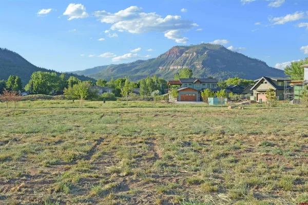 $300,000 | 45 Fairway Drive, Durango, CO 81301