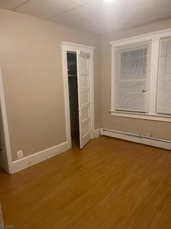 $3,100 | 10 New Street, Dover, NJ 07801