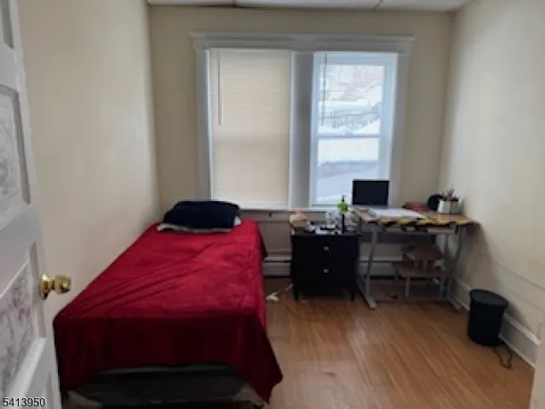 $3,100 | 10 New Street, Dover, NJ 07801